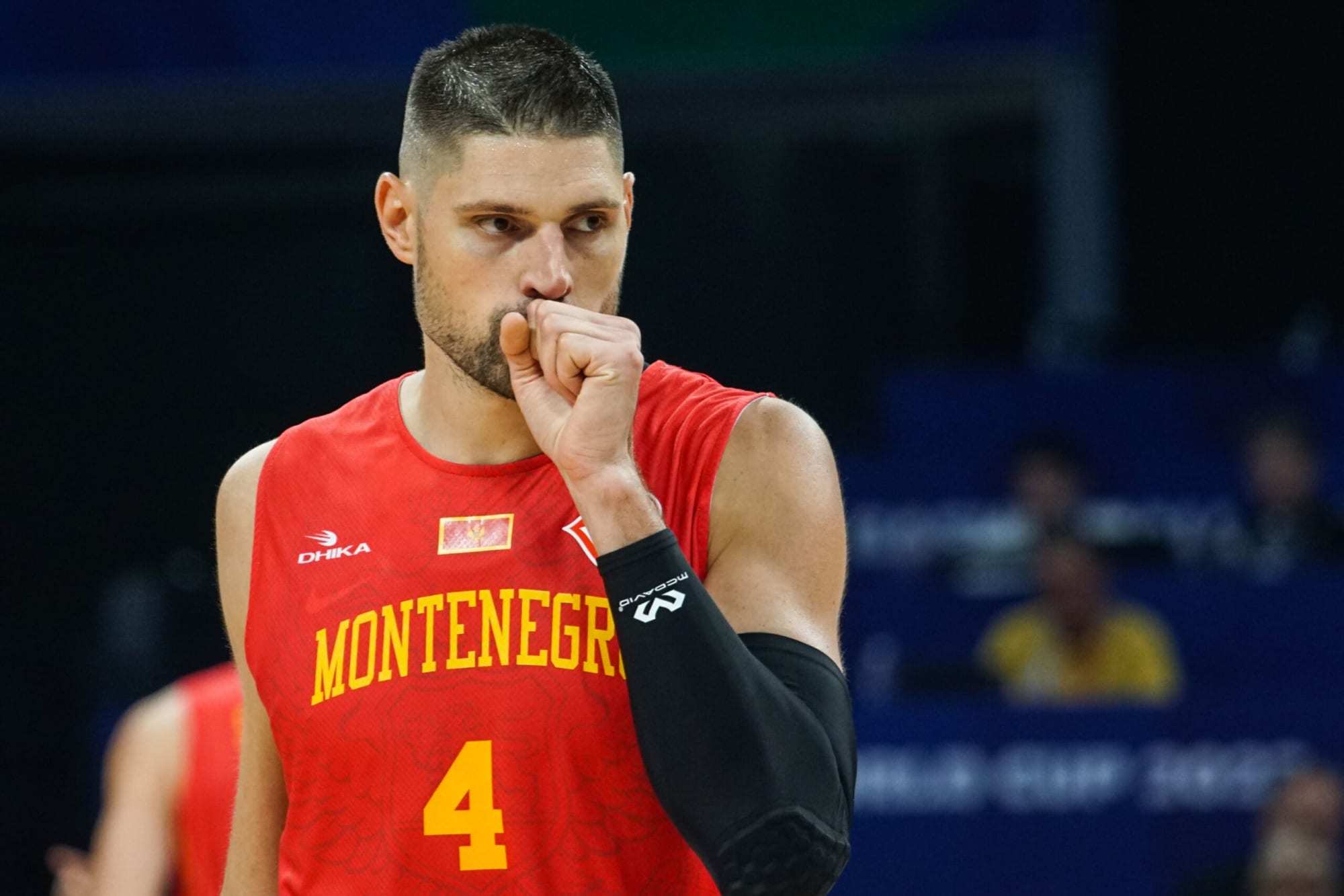 关于黑山队击败对手，小组赛形势趋于稳定的信息