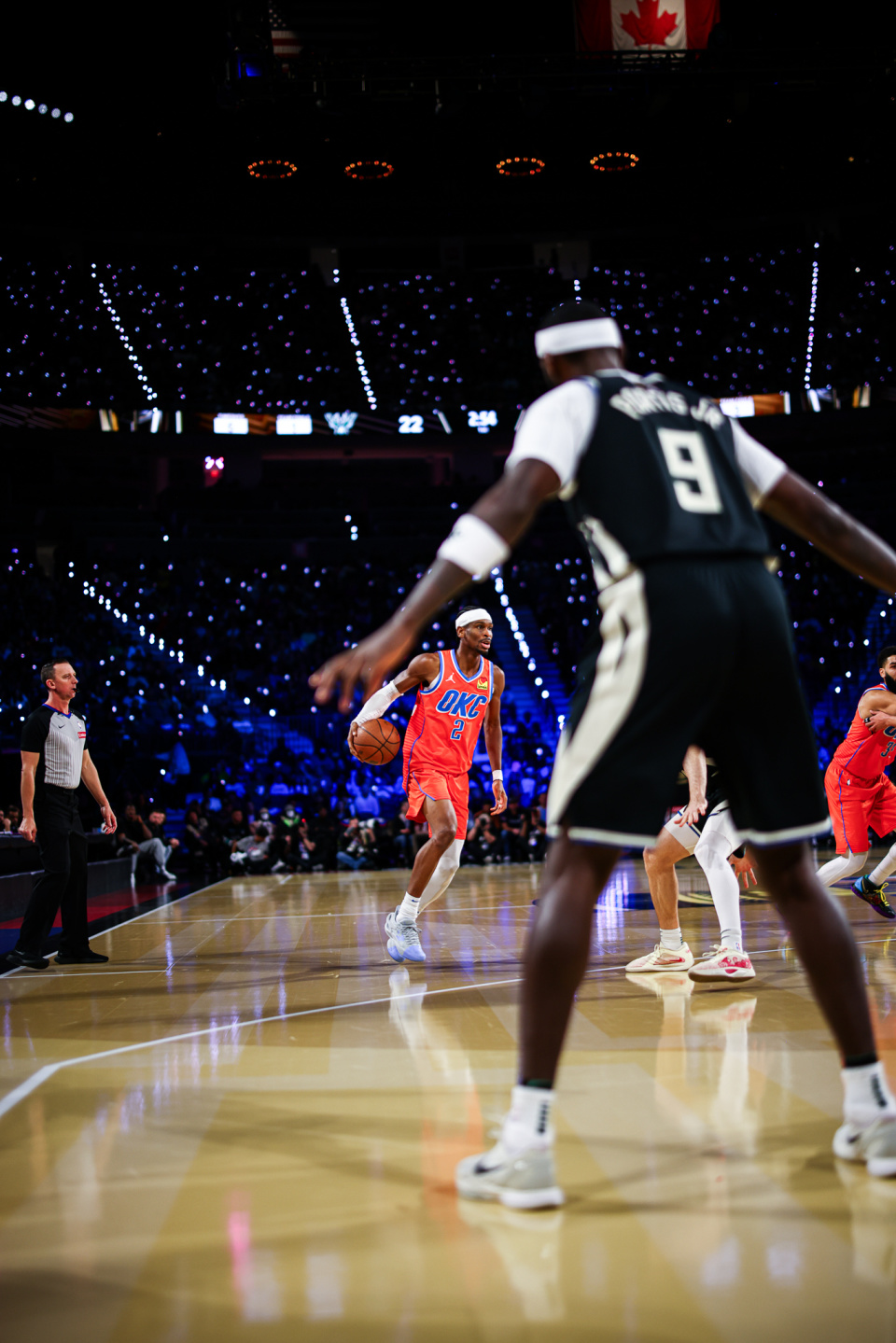 雄鹿大胜爵士，主场战绩再添辉煌！