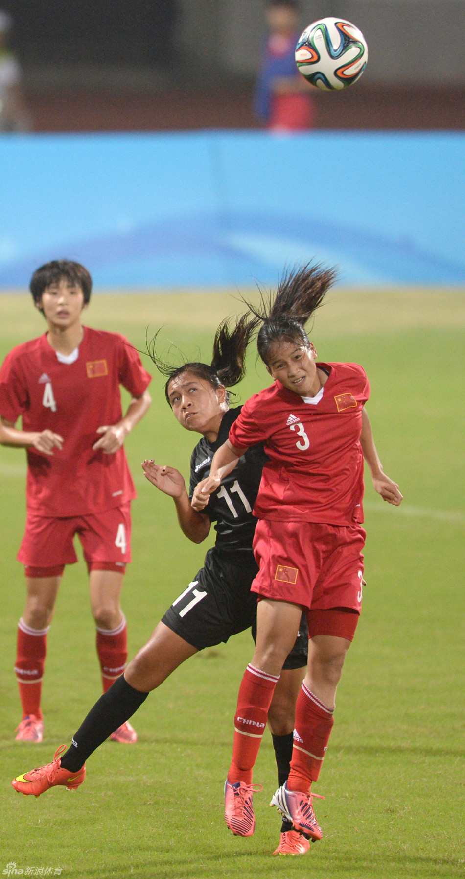 墨西哥女足逐梦比赛赛场,勇往直前!的简单介绍 墨西哥女足逐梦比赛赛场,勇往直前!的简单介绍